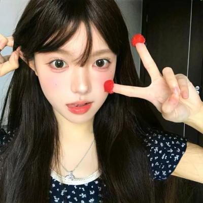 蒂拉和兰妮劫火车